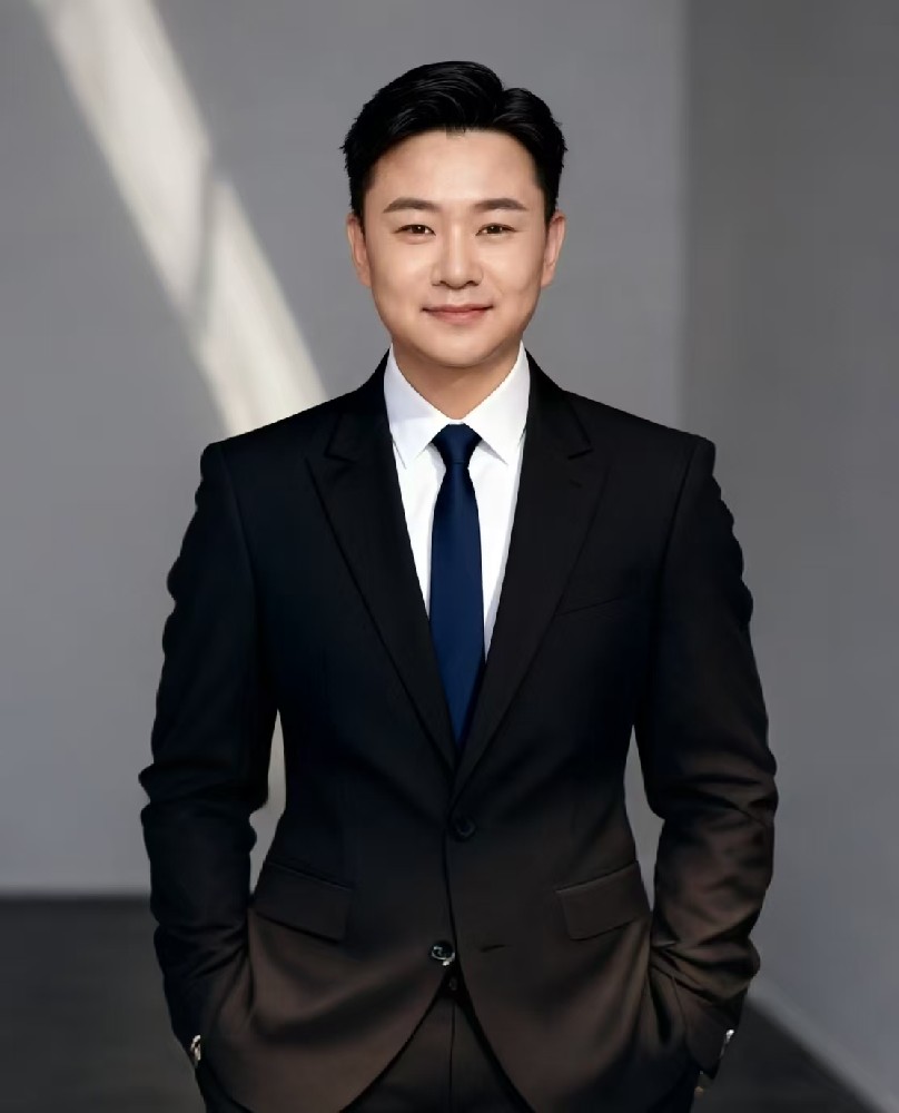 ---七彩文化教育创始人---王校长